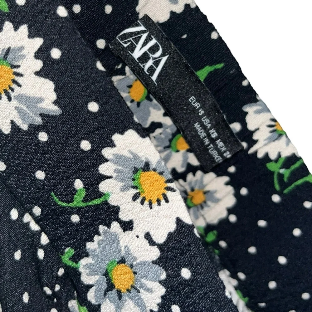 Zara Pants with Side Zipper Size XS - Picture 5 of 6